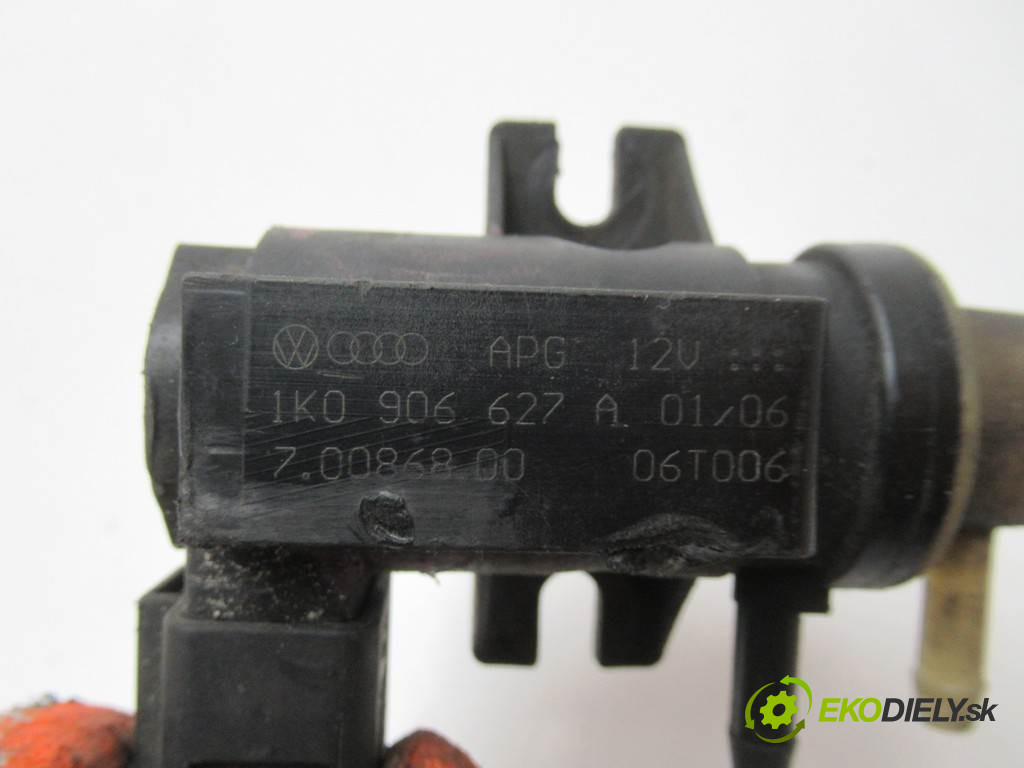 Volkswagen Passat B5 FL       0  ventil tlaku 1K0906627A