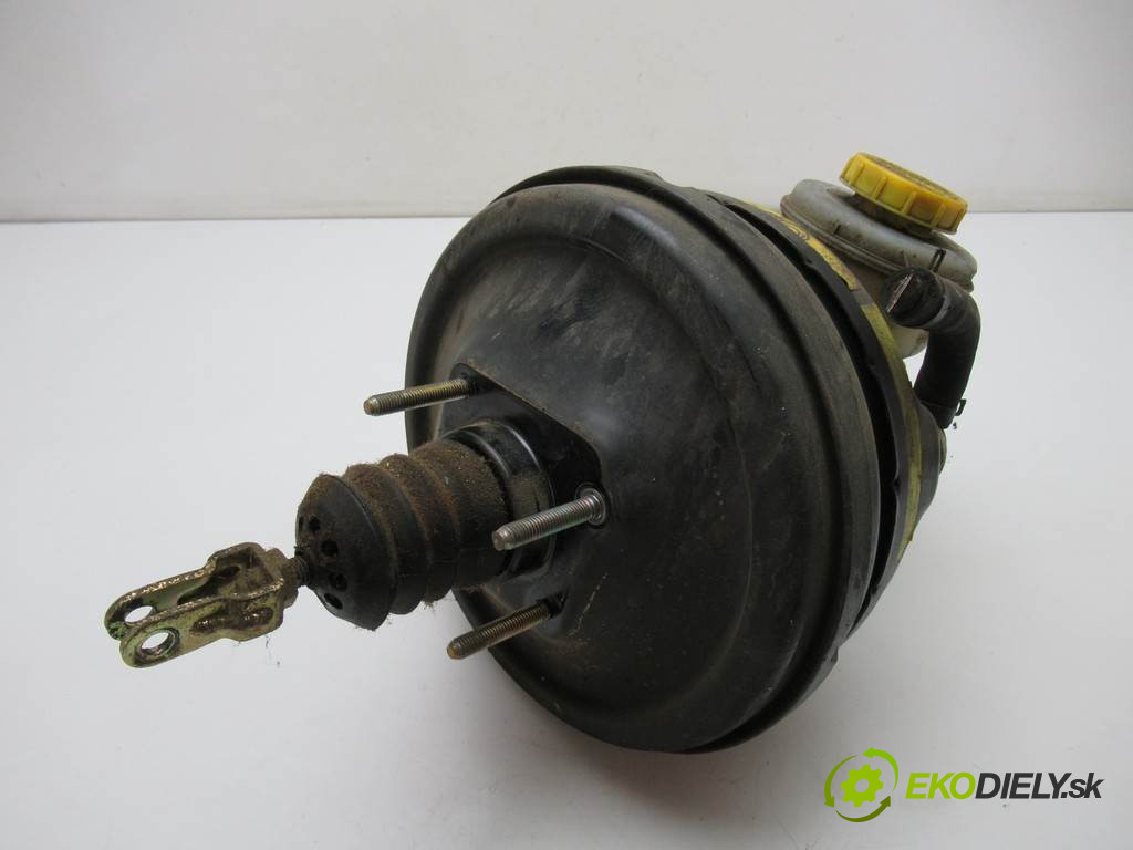Nissan Terrano II       0  posilovač pumpa brzdová 2676049138