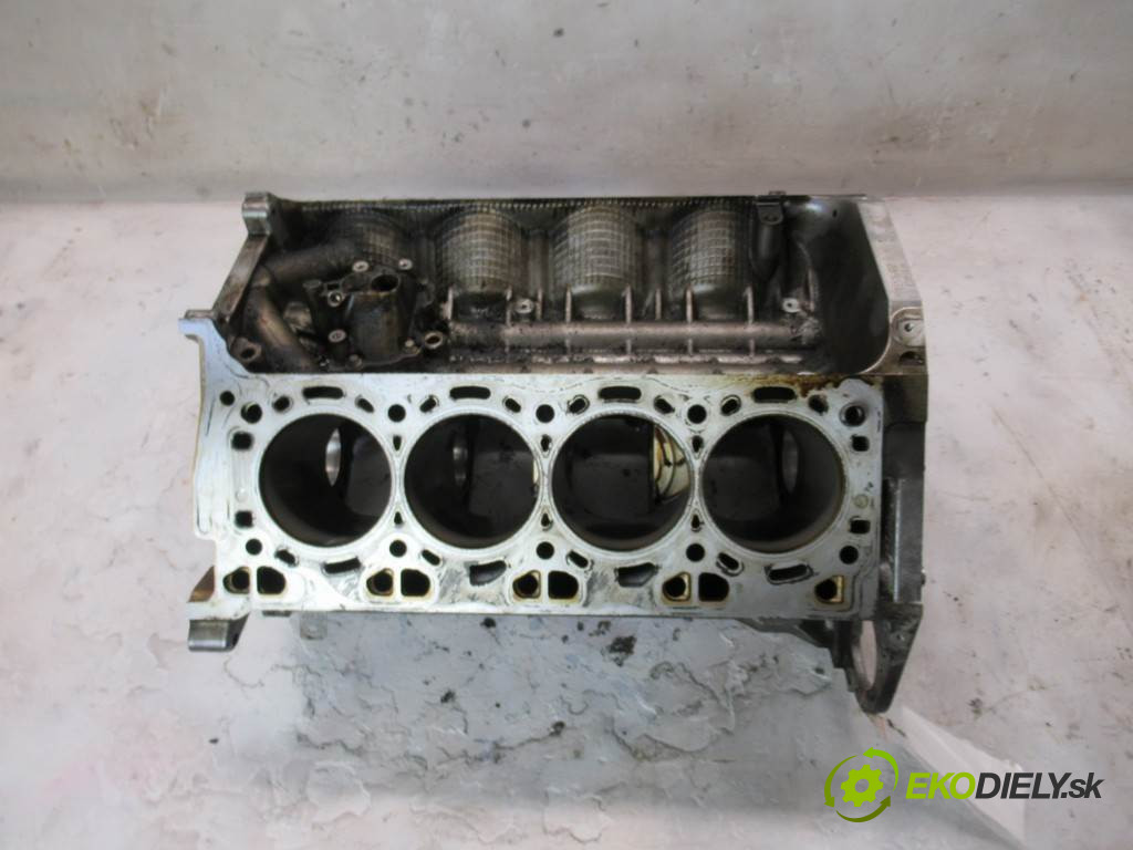 BMW F01 750i       0  blok motor N63B44A S63