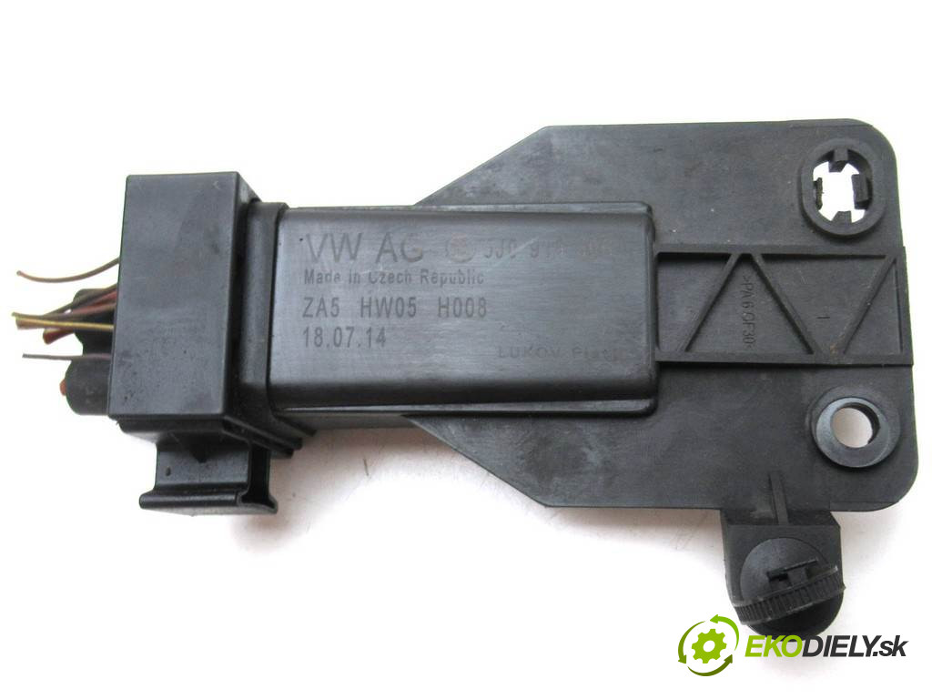 Skoda Fabia II       0  modul řídící jednotka ventilátoru 5J0919506