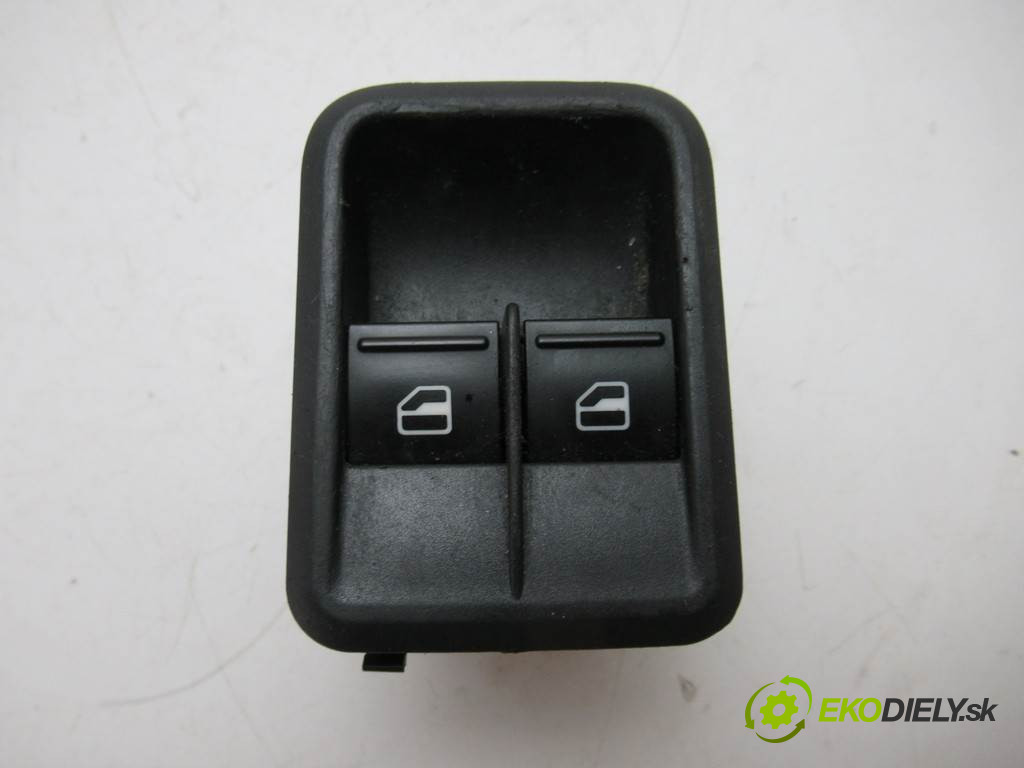 Skoda Fabia II       0  přepínač oken 5J0867171B