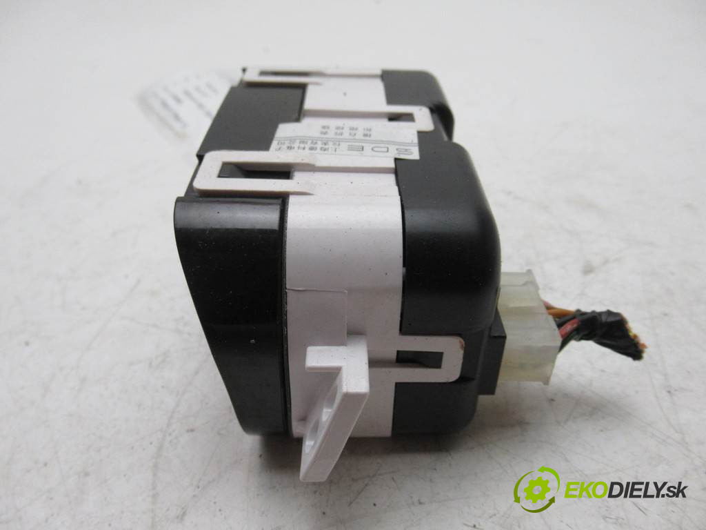 Chevrolet Aveo LIFT       0  displej 96945866