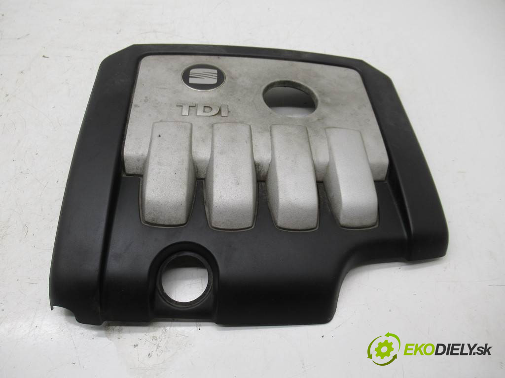 Seat Altea       0  kryt motora 03G103925TB