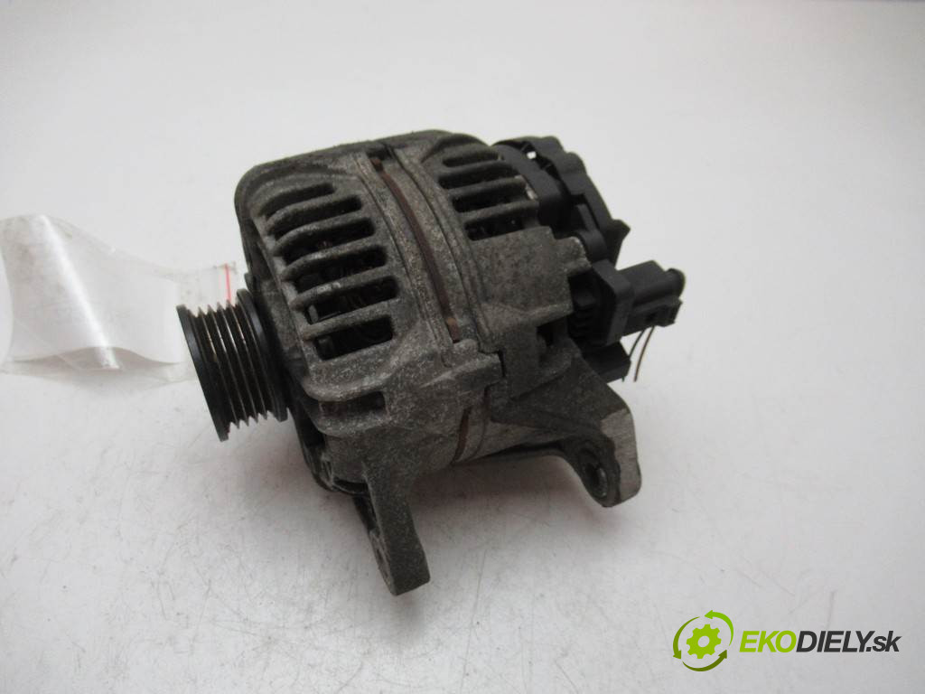 Skoda Fabia       0  alternátor 047903015Q