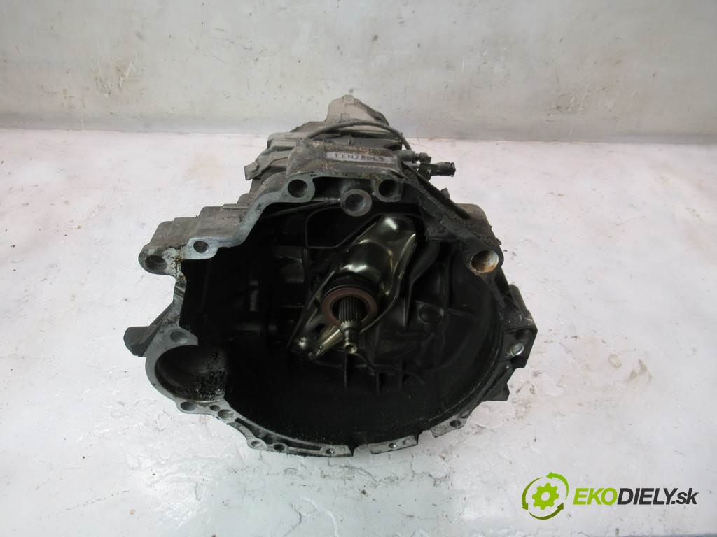 Volkswagen Passat B5       0  prevodovka - EEN