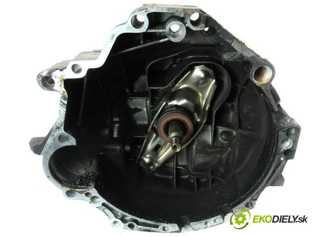 Volkswagen Passat B5       0  prevodovka - EEN