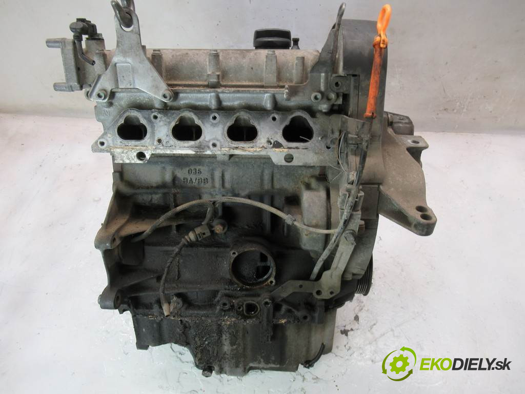 Volkswagen Golf IV       0  motor AZD