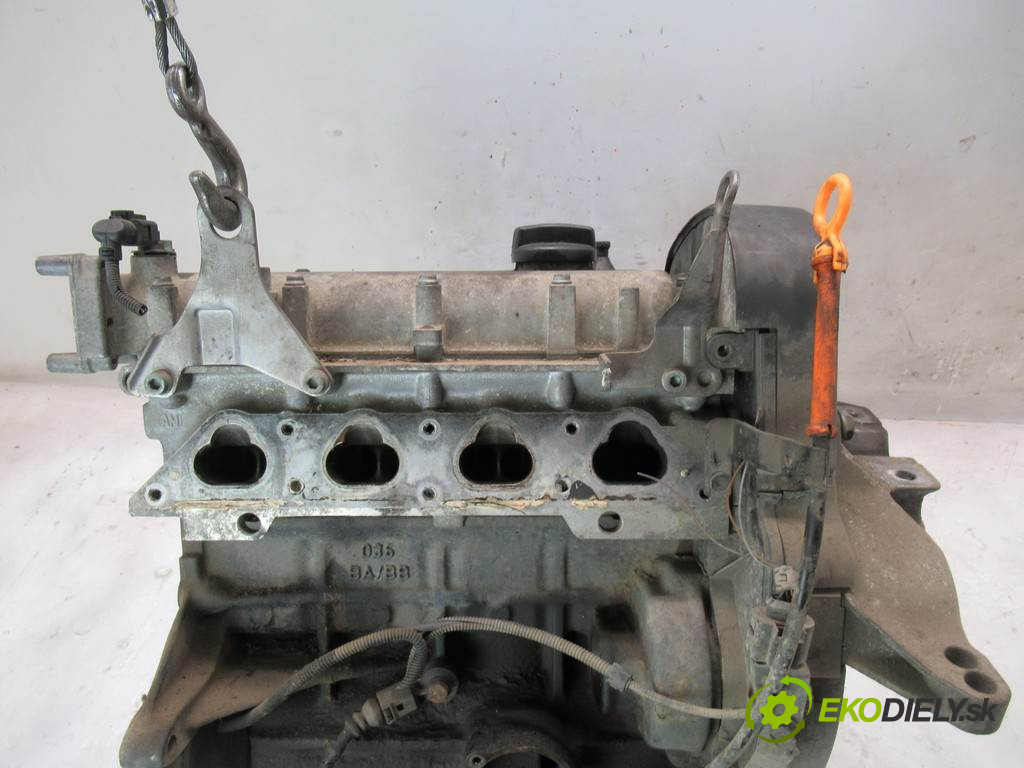 Volkswagen Golf IV       0  motor AZD
