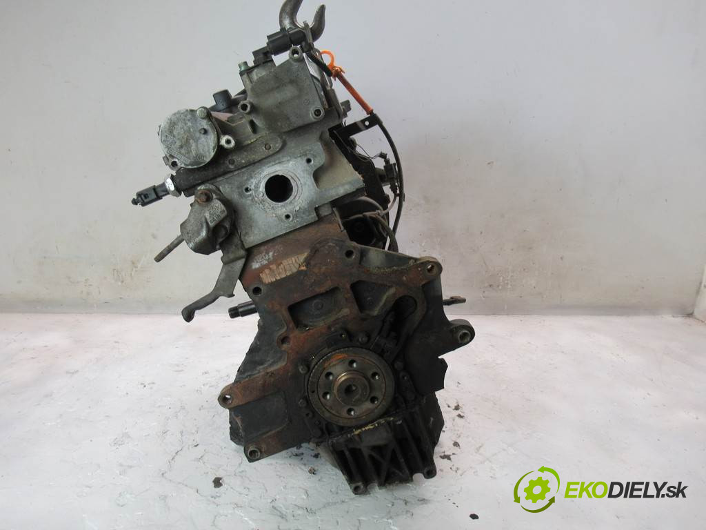Volkswagen Golf IV       0  motor AZD