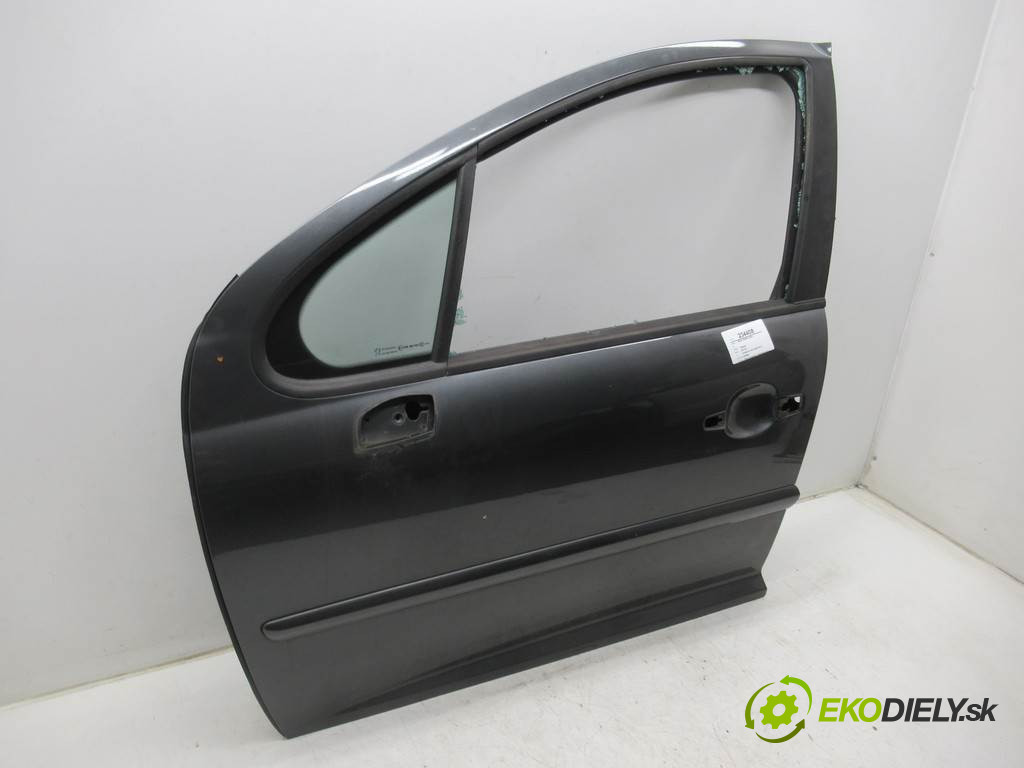 Peugeot 207 SW       0  dveře přední část levé