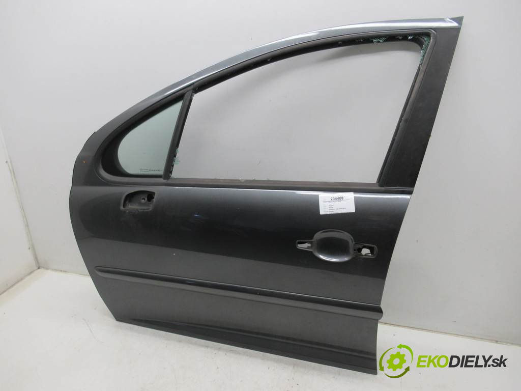 Peugeot 207 SW       0  dveře přední část levé