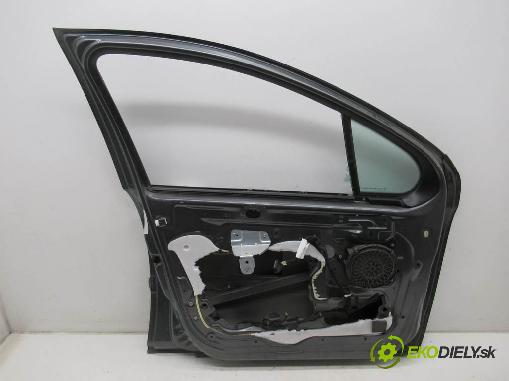 Peugeot 207 SW       0  dveře přední část levé