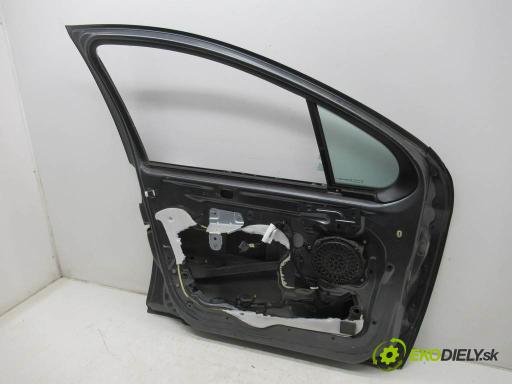 Peugeot 207 SW       0  dveře přední část levé