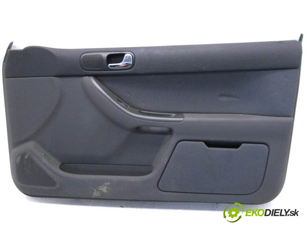 Audi A3 8L       0  ča dveře přední část pravý tapacír