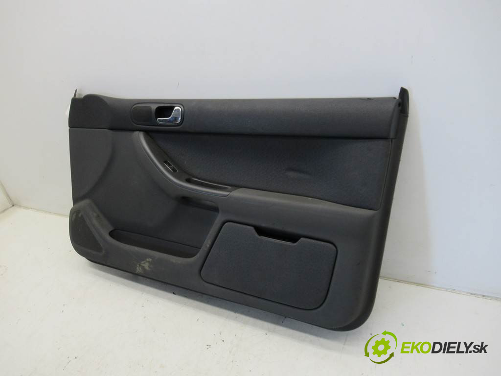 Audi A3 8L       0  ča dveře přední část pravý tapacír