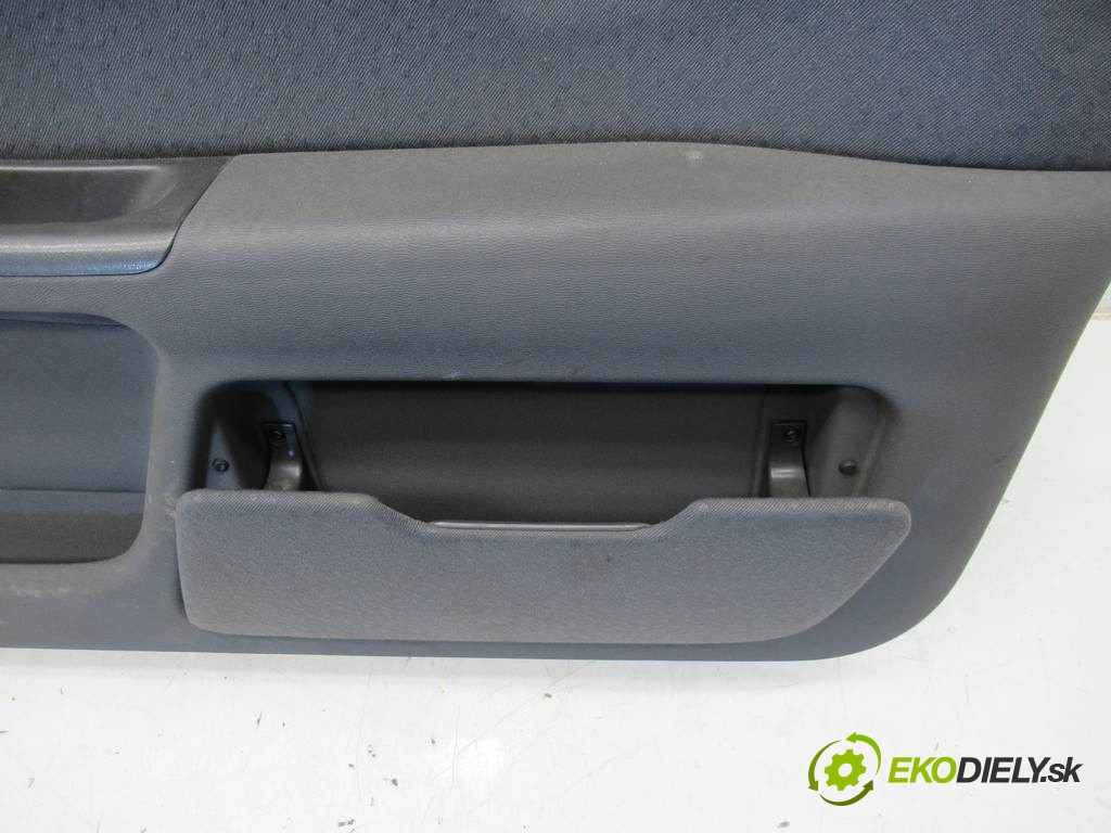 Audi A3 8L       0  ča dveře přední část pravý tapacír