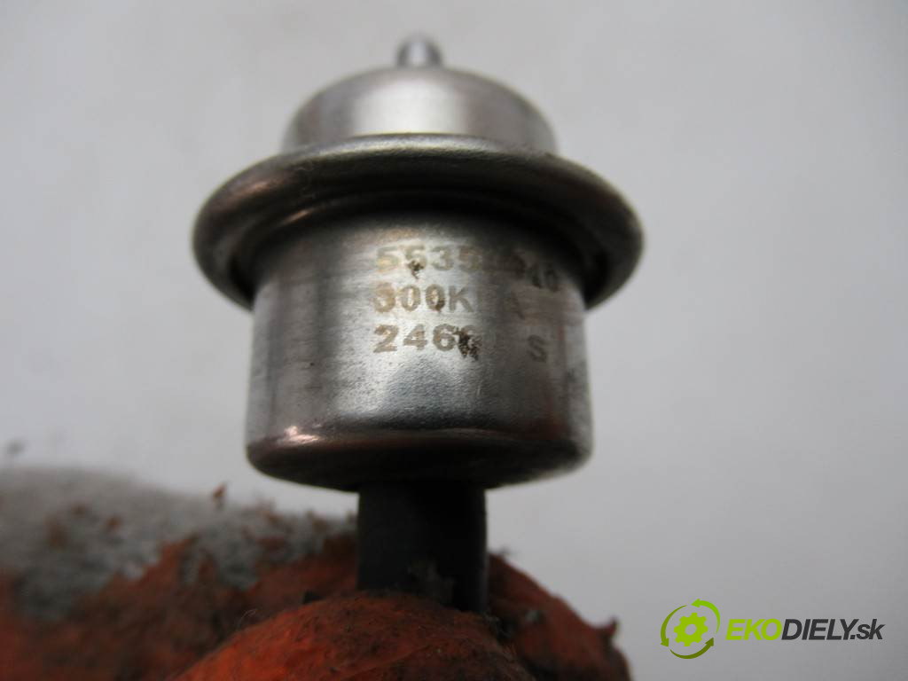 Saab 9-3 II       0  regulátor tlaku paliva 55353040