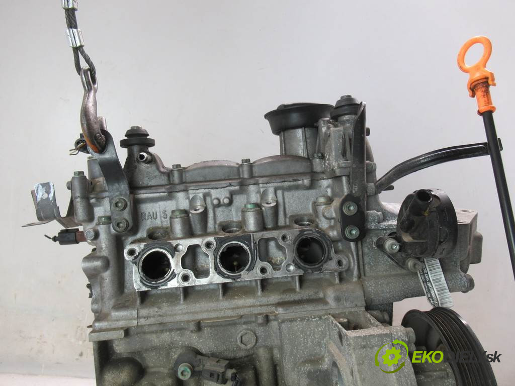 Skoda Fabia       0  motor AWY