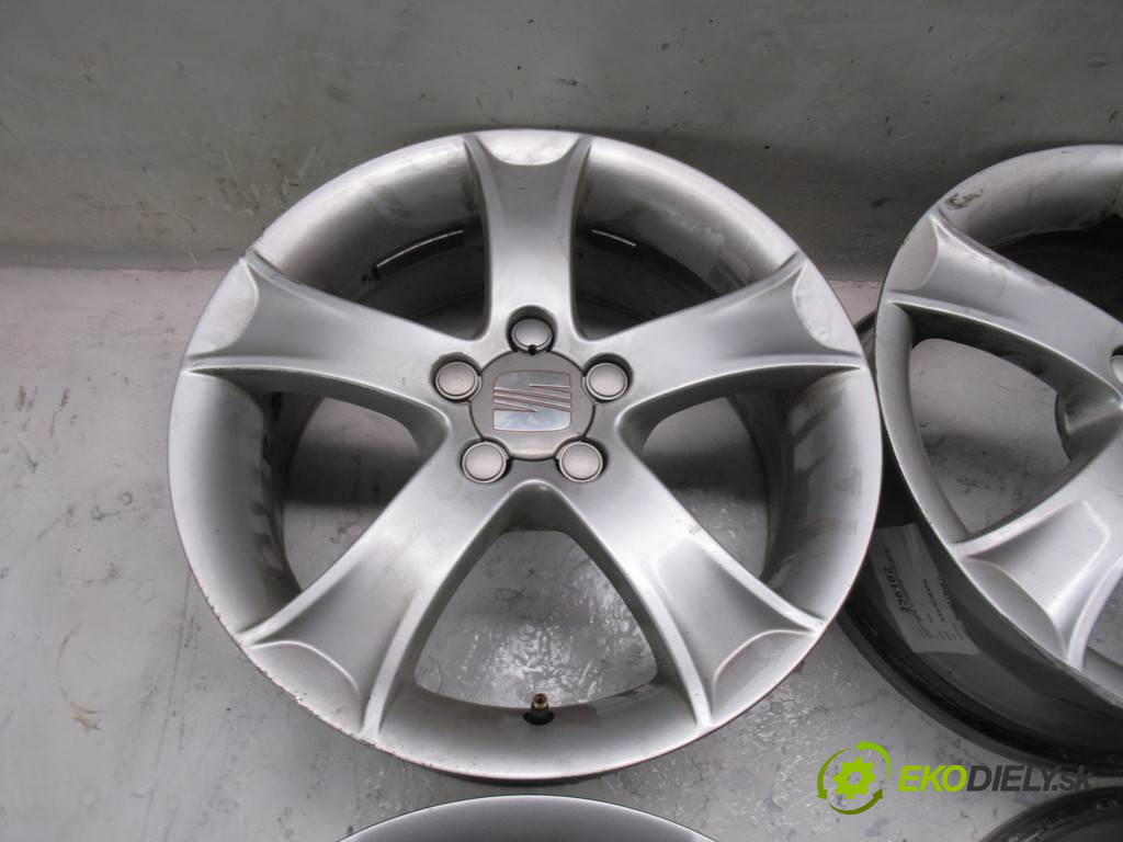 Seat        0  disky hliníkové - 16