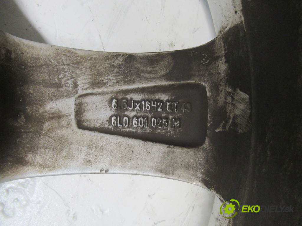 Seat        0  disky hliníkové - 16