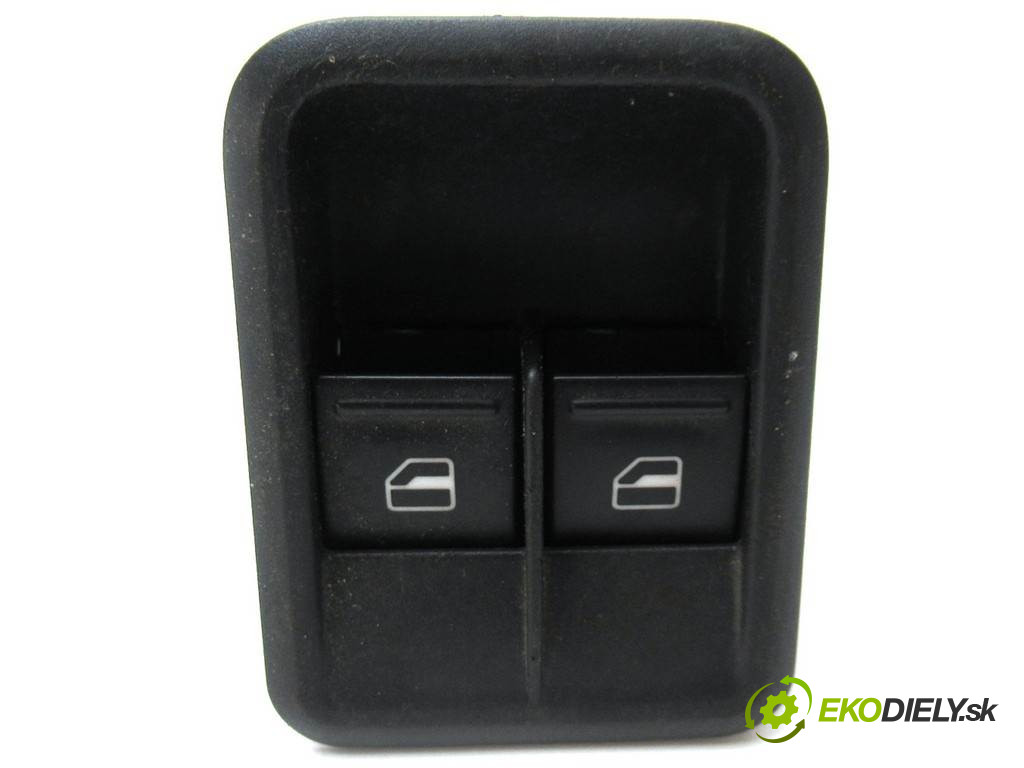 Skoda Fabia II       0  prepínač okien 5J0867171A