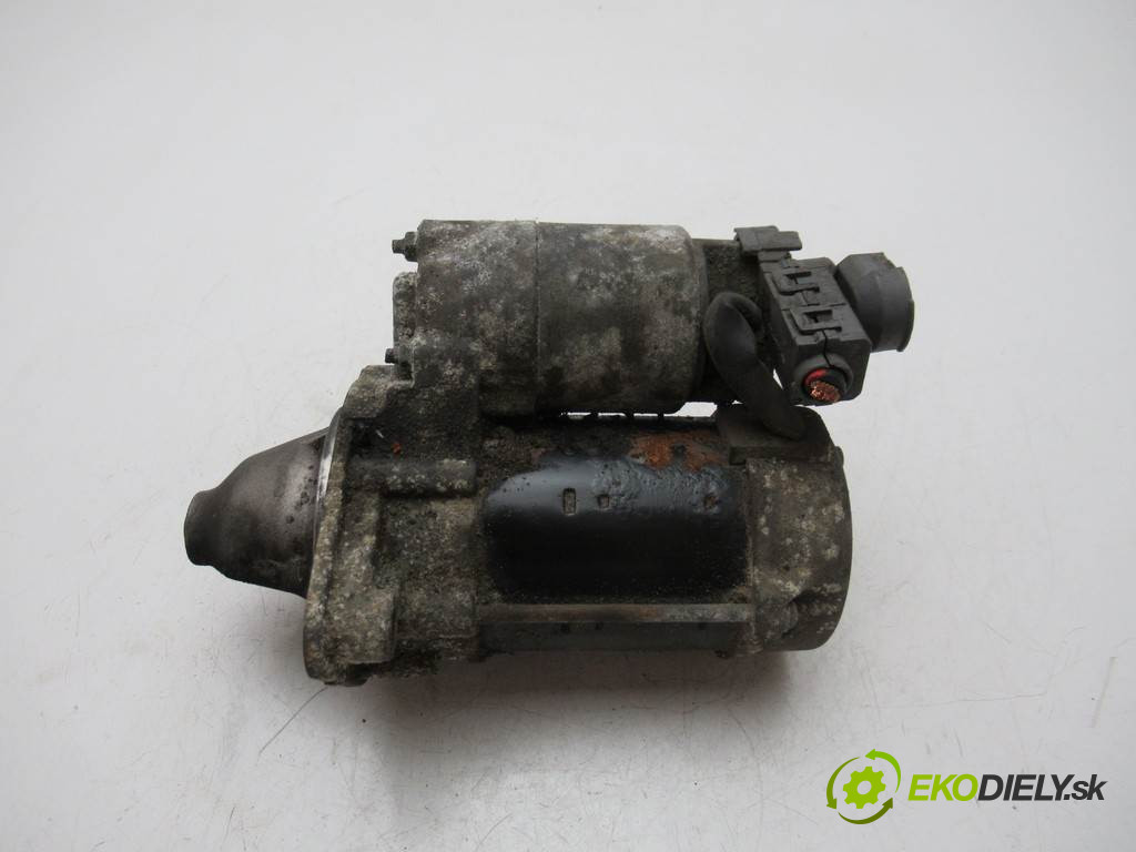 Toyota Avensis II T25       0  startér 28100-0D090