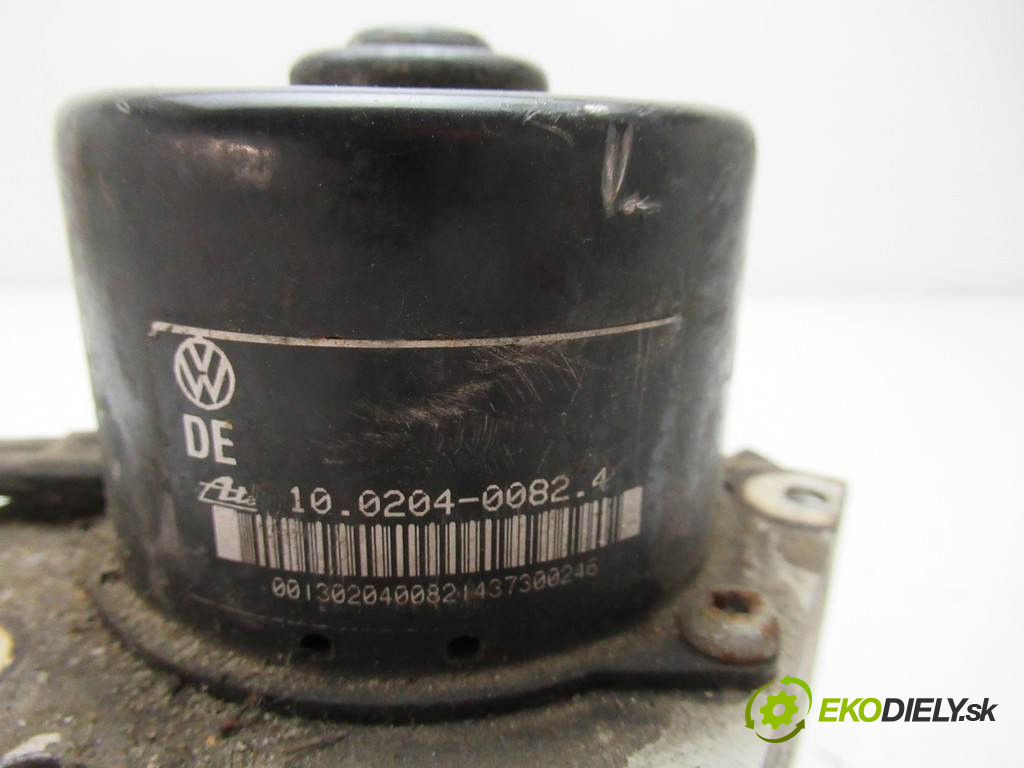 Volkswagen Golf III GTI       0  pumpa abs 3A0907379D