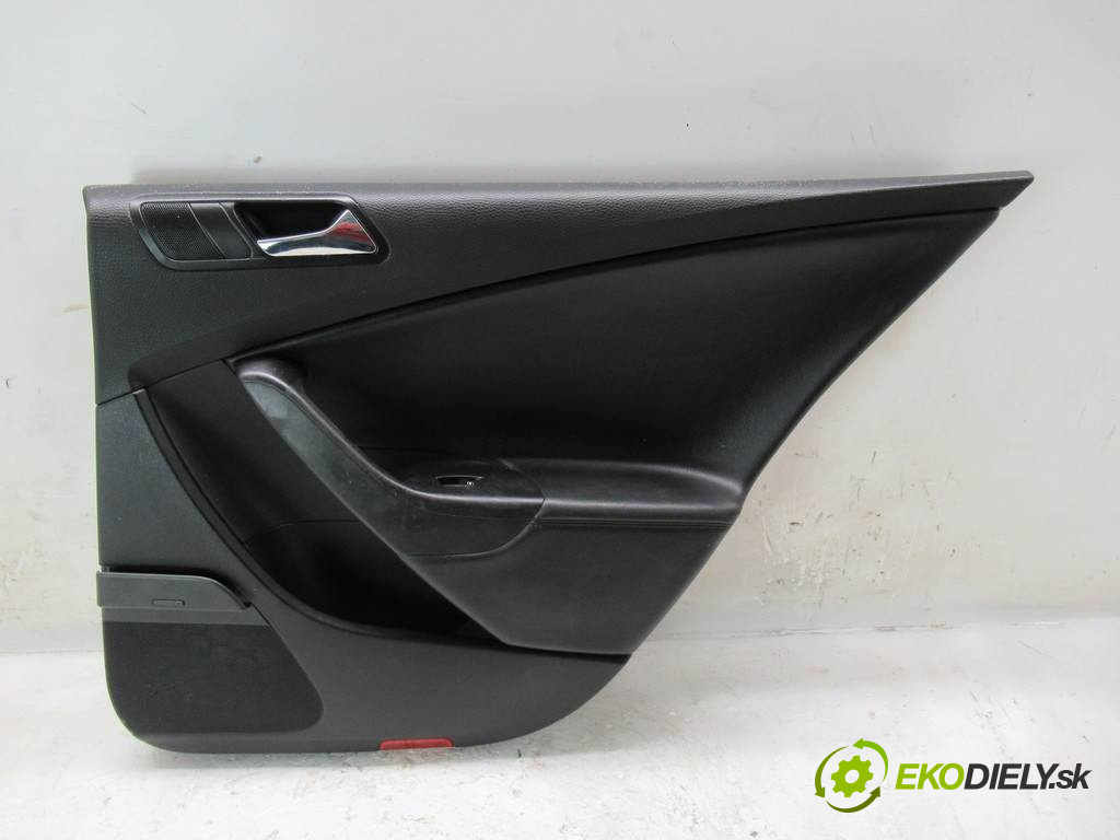 Volkswagen Passat B6       0  ča dveře zadní část pravý tapacír