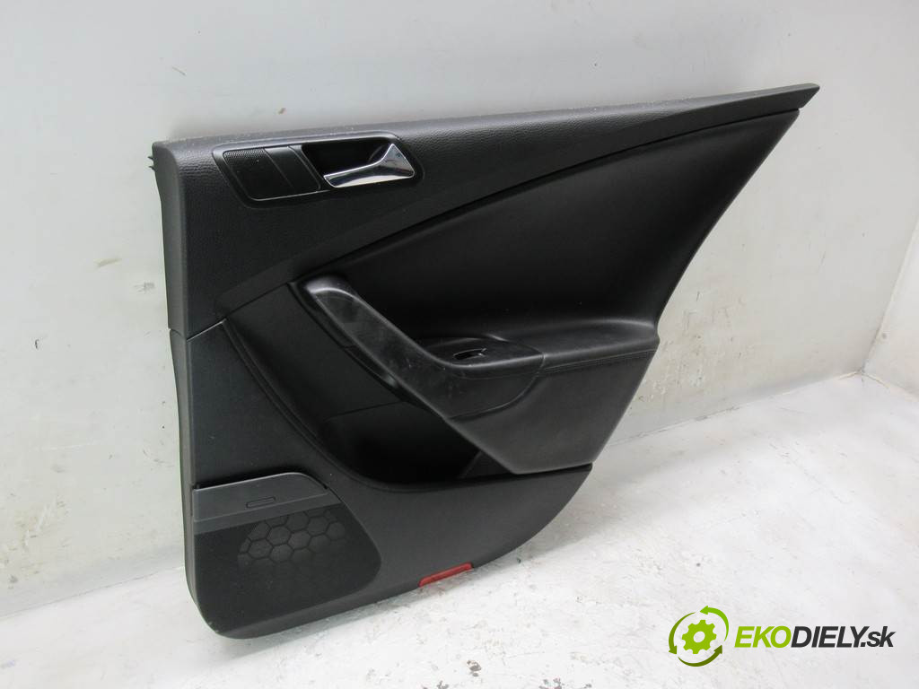 Volkswagen Passat B6       0  ča dveře zadní část pravý tapacír