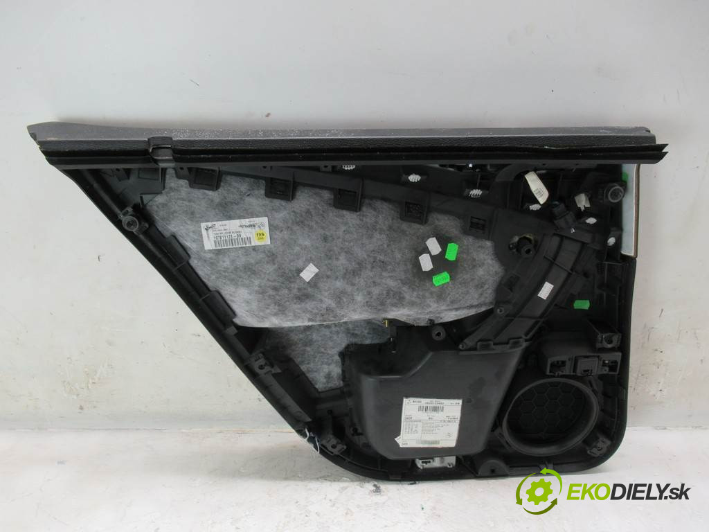 Volkswagen Passat B6       0  ča dveře zadní část pravý tapacír