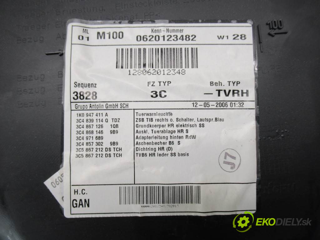 Volkswagen Passat B6       0  ča dveře zadní část pravý tapacír