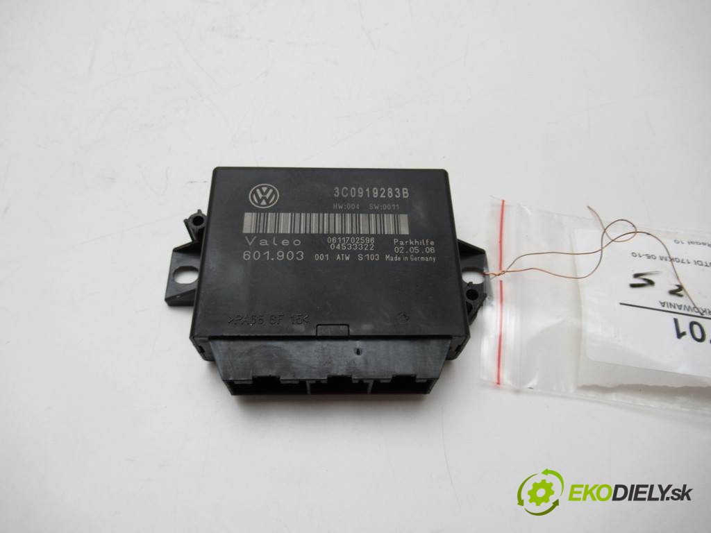 Volkswagen Passat B6       0  modul pdc - 3C0919283B
