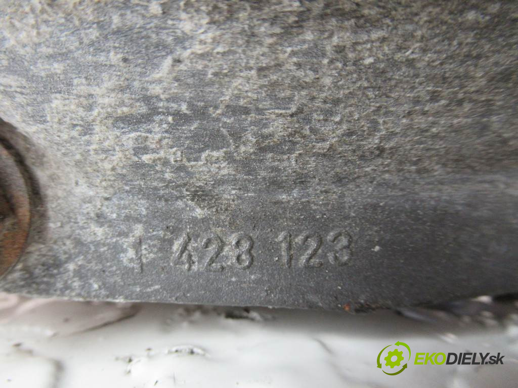 BMW 3 E46       0  most zadní část diferenciál