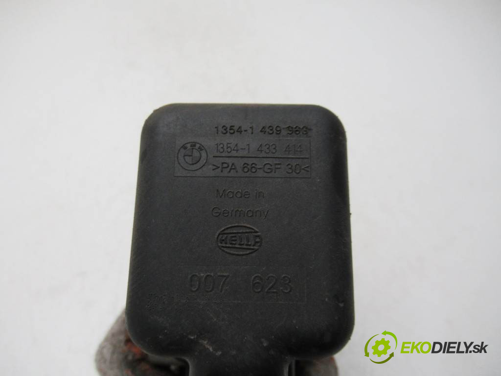 BMW 3 E46       0  škrtíci klapka 1433414