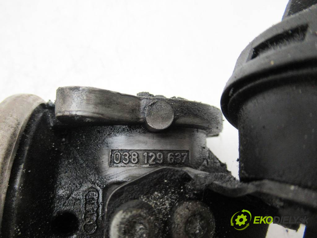 Volkswagen Passat B5       0  ventil egr 038131501D