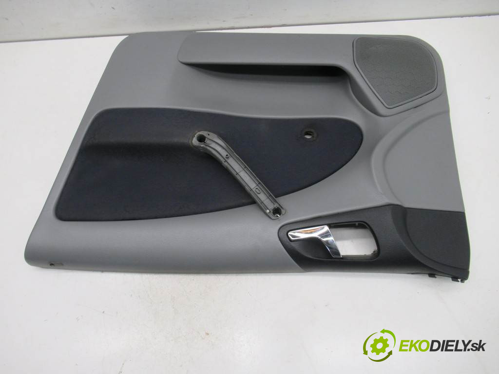 Skoda Octavia I       0  ča dveře přední část pravý tapacír