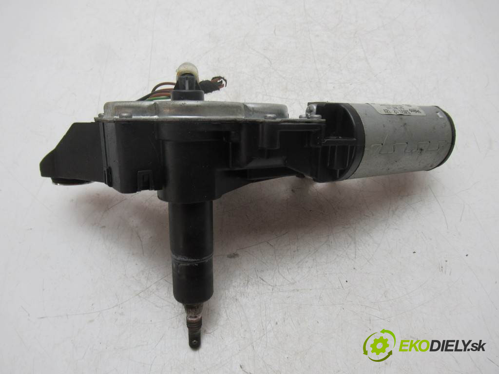 Skoda Fabia II       0  motorček stieračov zad 5J7955711