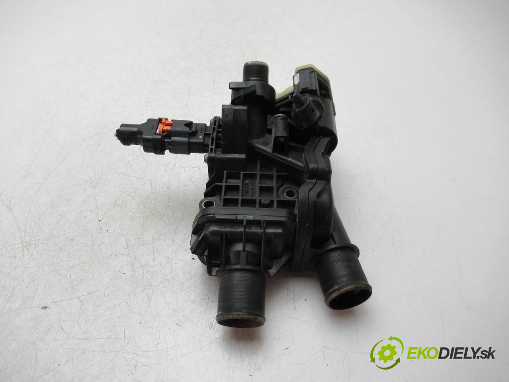 Peugeot 308 II SW       0  obal termostatu 9804160380