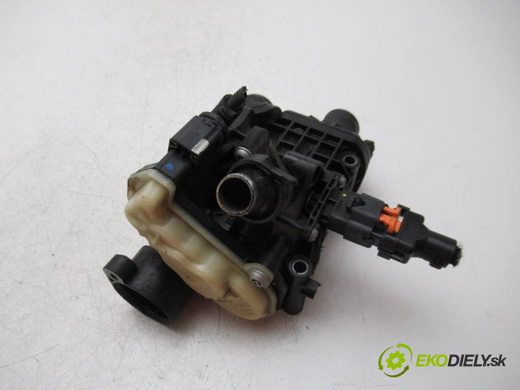 Peugeot 308 II SW       0  obal termostatu 9804160380