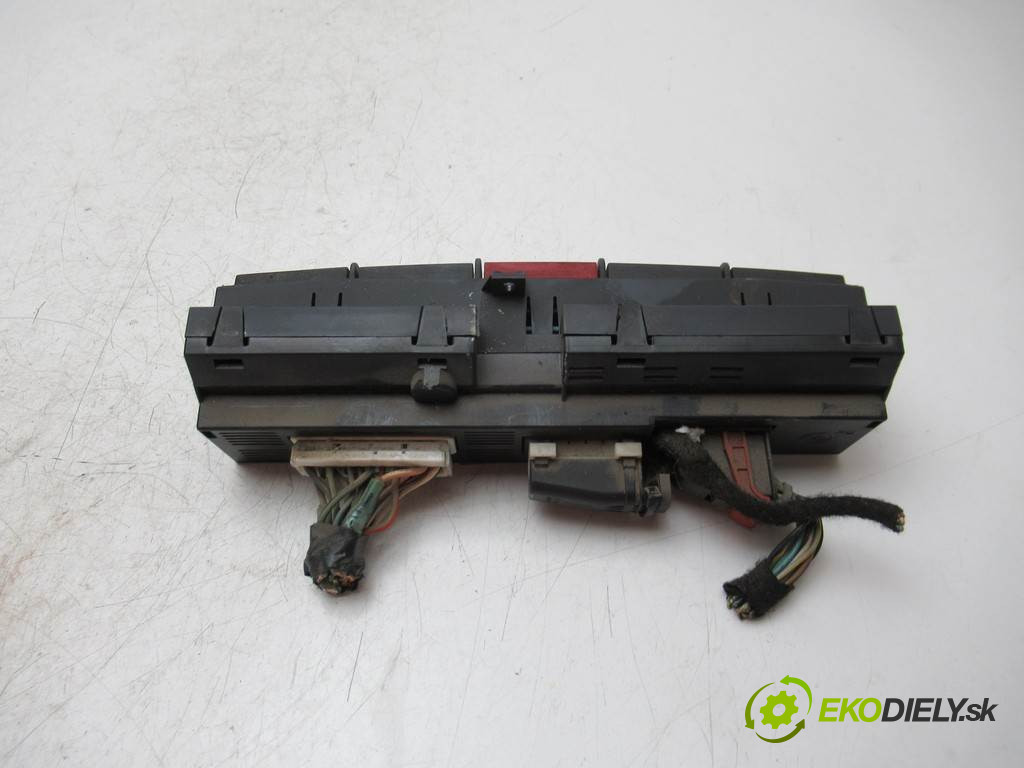 Fiat Ducato II       0  spínač světel nouzových 7353061040