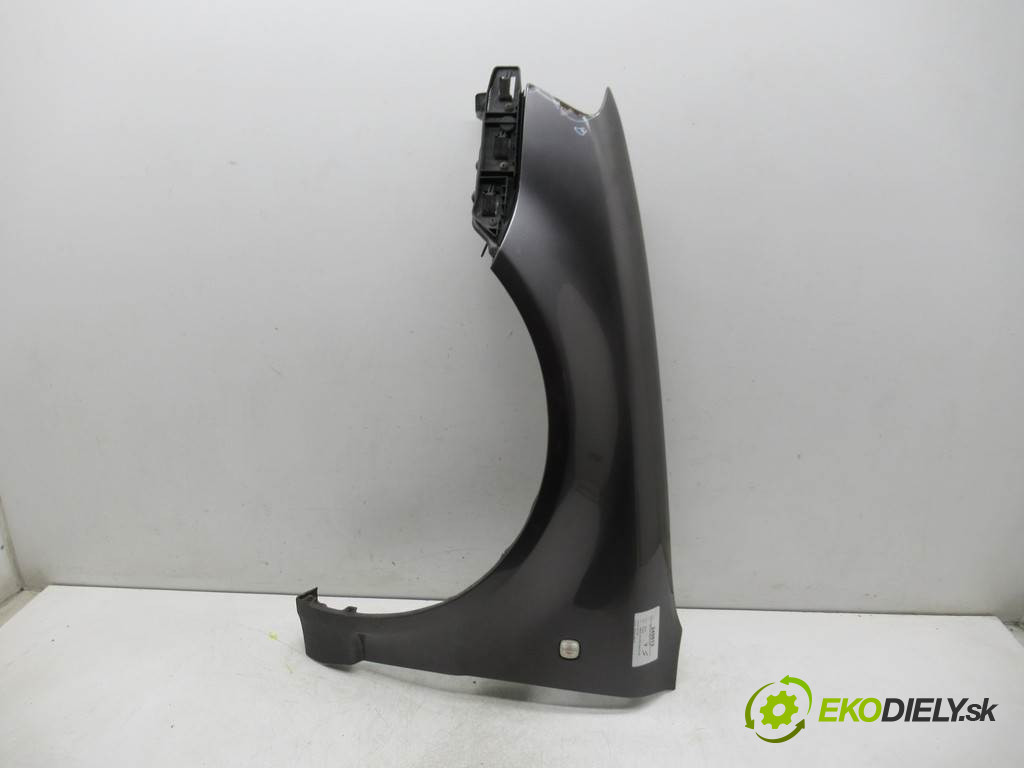 Skoda Superb       0  blatník predný ľavy