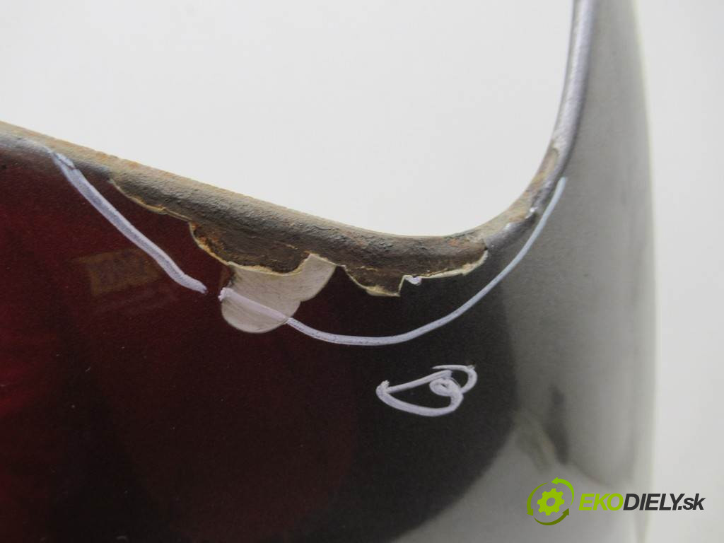 Skoda Superb       0  blatník predný ľavy