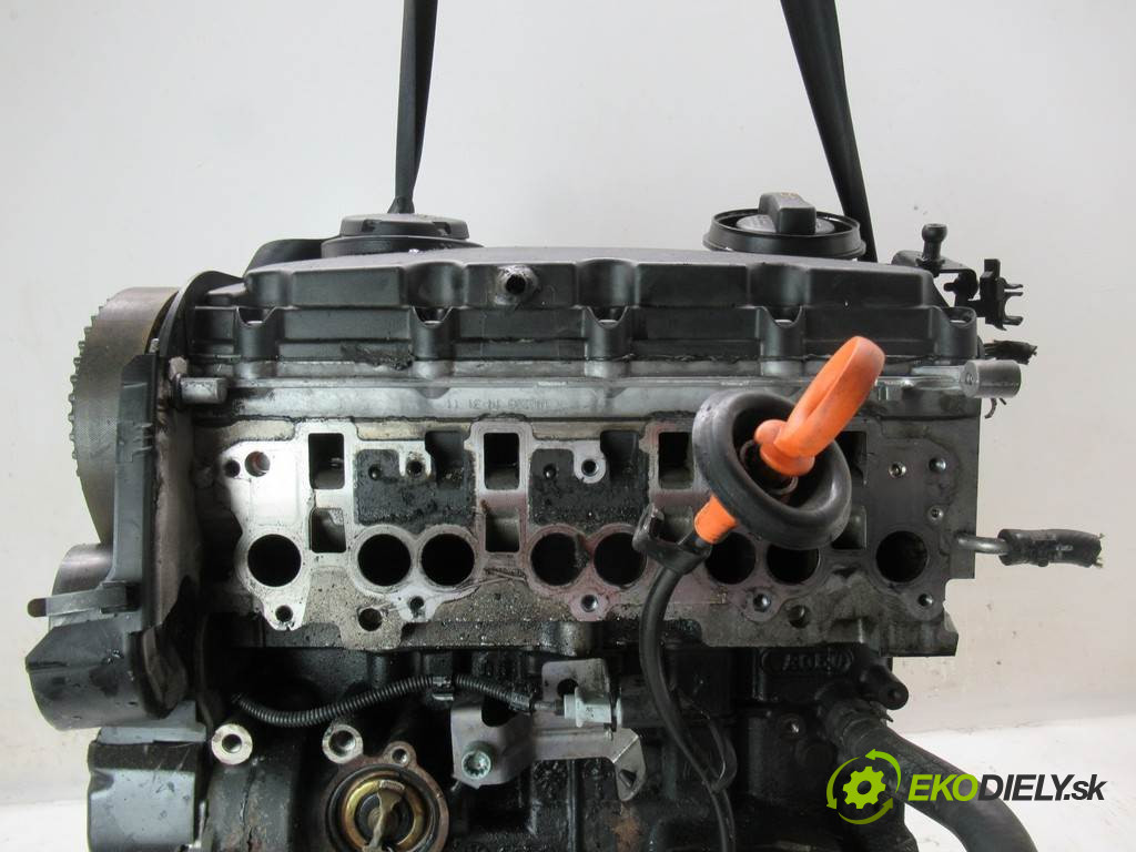Audi A4 B7       0  motor BLB