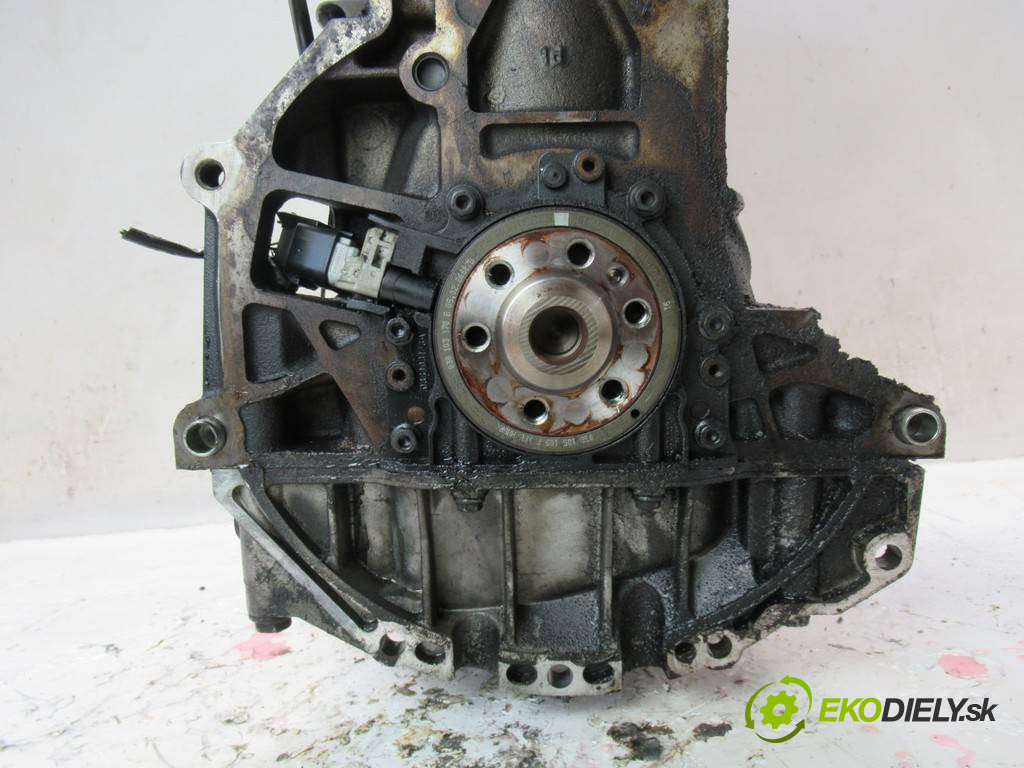 Audi A4 B7       0  motor BLB
