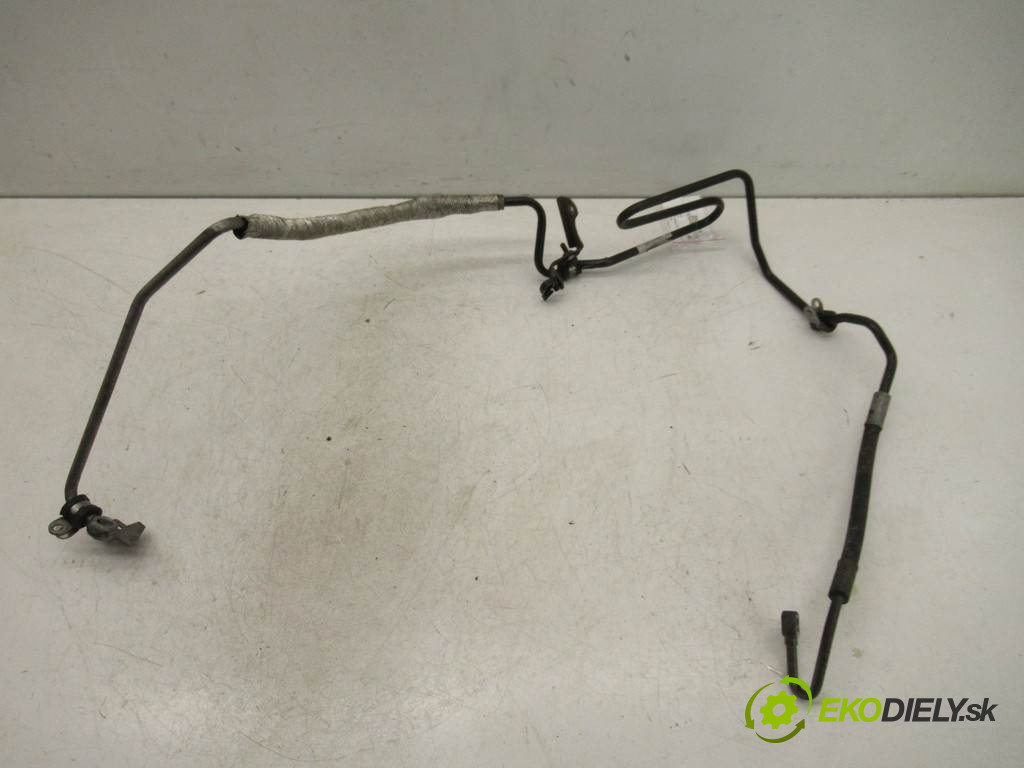 Seat Leon       0  hadice servočerpadlo 1J0422893GK