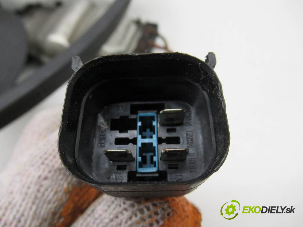 BMW 3 E46 LIFT       0  ventilátor chladiče 1137328080