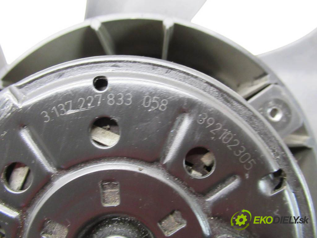 BMW 3 E46 LIFT       0  ventilátor chladiče 1137328080