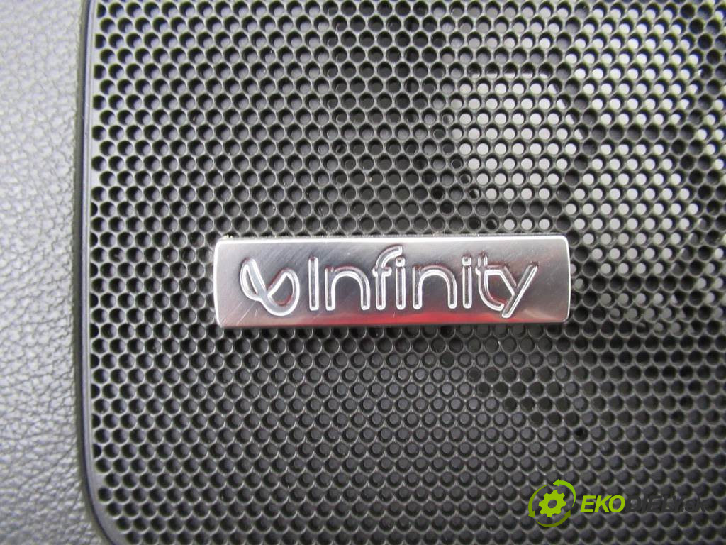 Opel Insignia       0  ča dveře zadní část levý tapacír 13327691   INFINITY