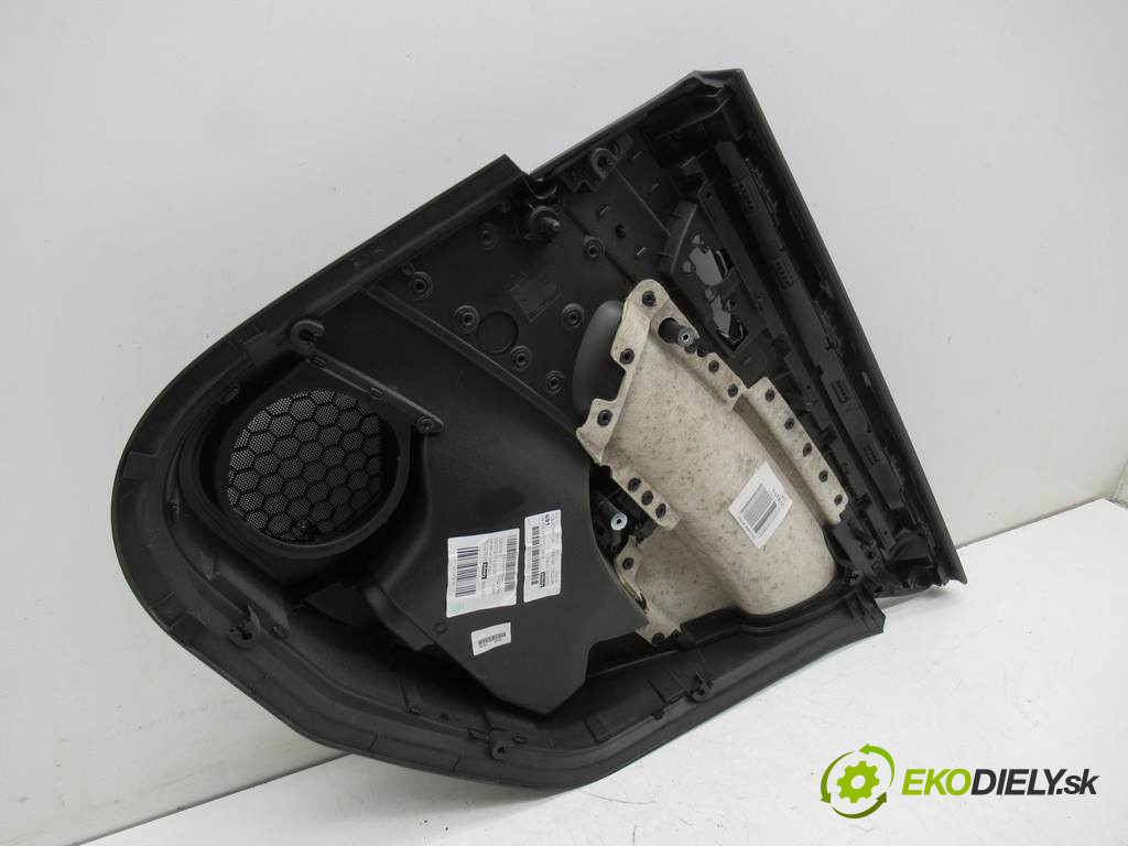 Opel Insignia       0  ča dveře zadní část levý tapacír 13327691   INFINITY
