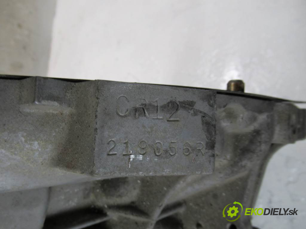 Nissan MICRA K12       0  motor CR12
